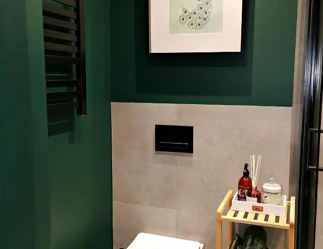 Nowoczesny W Sercu Wroclawia * Вроцлав